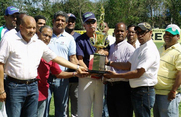 Equipo de softbol Los Fulanos de Moca